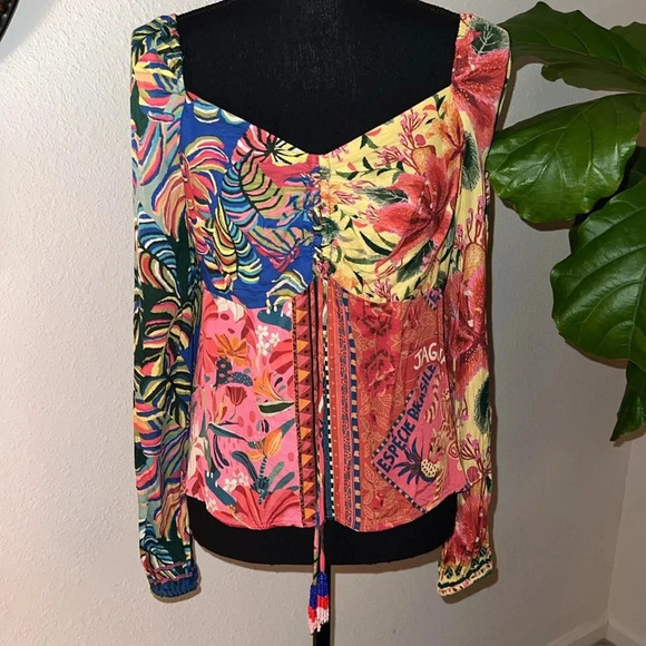 FARM Rio Women’s Tropical Square Neckline Puff Sleeve Pullover Blouse Medium - Picture 2 of 16